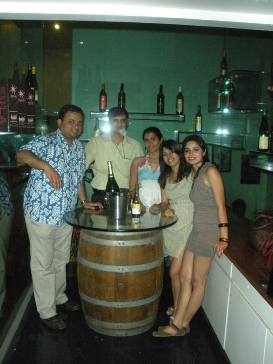 Sula wine barrel stave crafts furniture Sula wine barrel stave crafts furniture